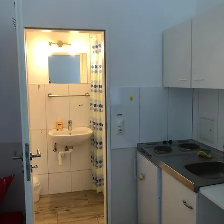 Sas * Hueckelhoven