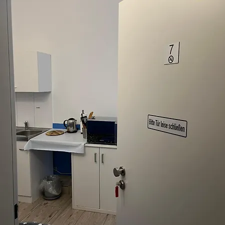 Δωμάτια σε οικογενειακή κατοικία Sas